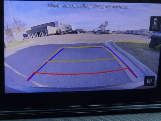 Thumbnail: 2022 Kia K5 - 24