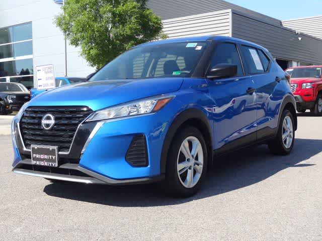 Thumbnail: 2023 Nissan Kicks - 1