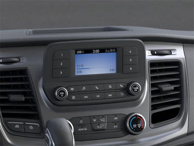 2025 Ford Econoline E-350 14