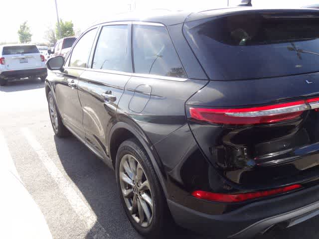 Thumbnail: 2021 Lincoln Corsair - 4