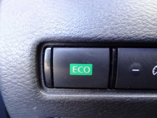 Thumbnail: 2021 Nissan Sentra - 15