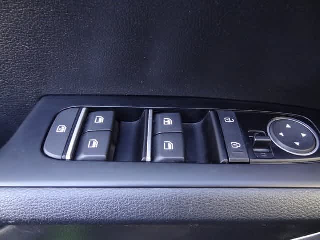 Thumbnail: 2023 Kia Soul - 14