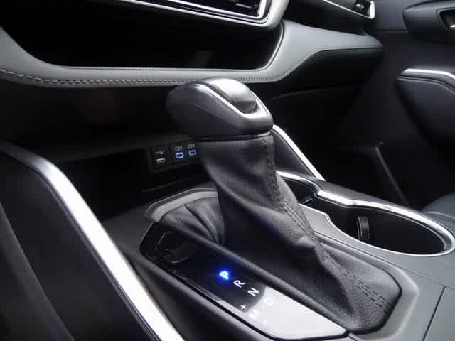 Thumbnail: 2022 Toyota Highlander - 39