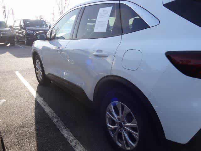 Thumbnail: 2024 Ford Escape - 6