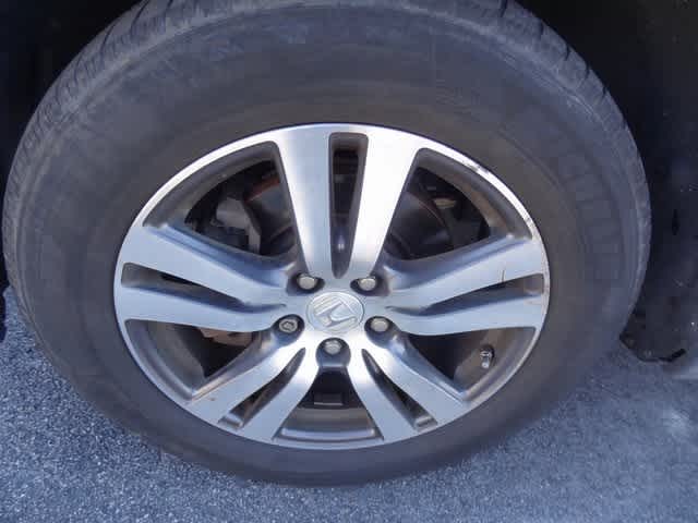 Thumbnail: 2016 Honda Pilot - 15