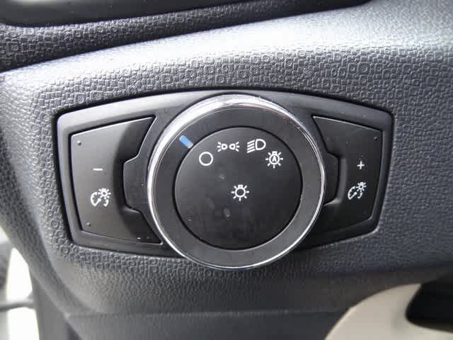 Thumbnail: 2018 Ford EcoSport - 13