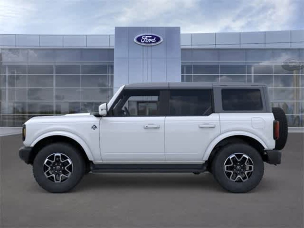 New 2025 Ford Bronco Outer Banks SUV