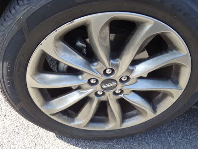 Thumbnail: 2021 Lincoln Corsair - 14