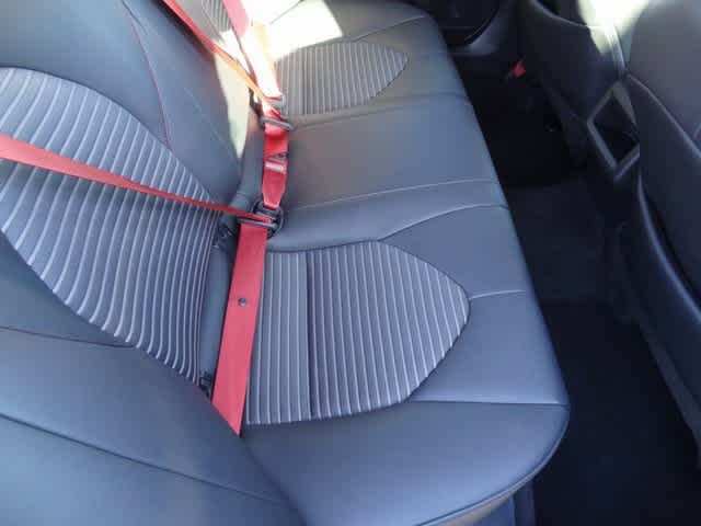 Thumbnail: 2022 Toyota Camry - 12