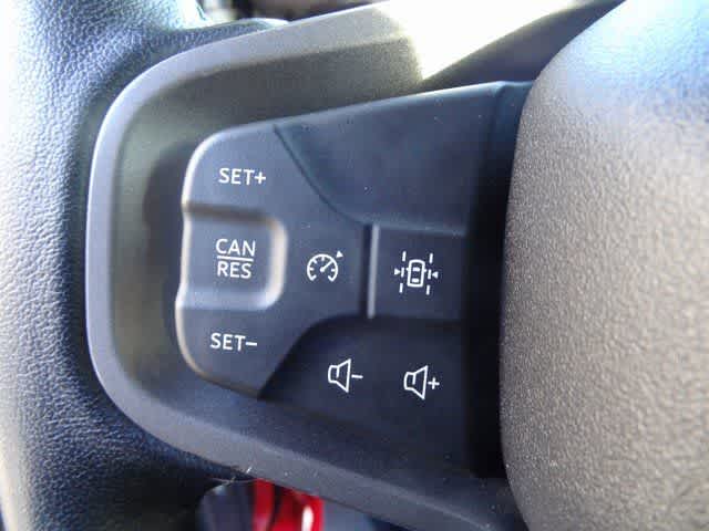 Thumbnail: 2022 Ford Bronco - 16