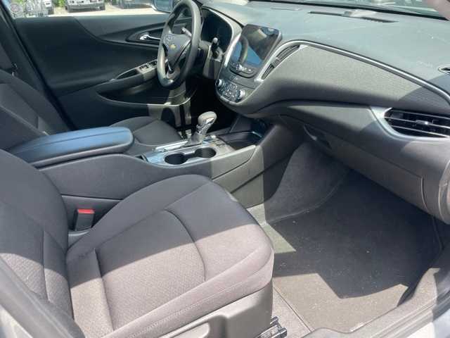 2024 Chevrolet Malibu LT 23