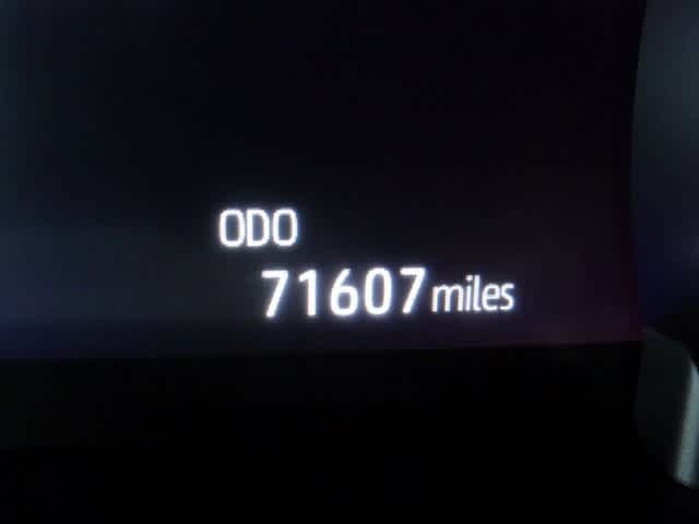 Thumbnail: 2022 Toyota Highlander - 27