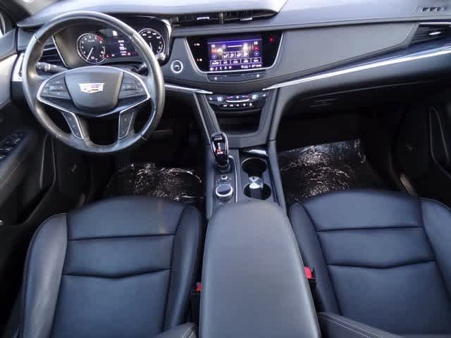 Thumbnail: 2023 Cadillac XT5 - 13