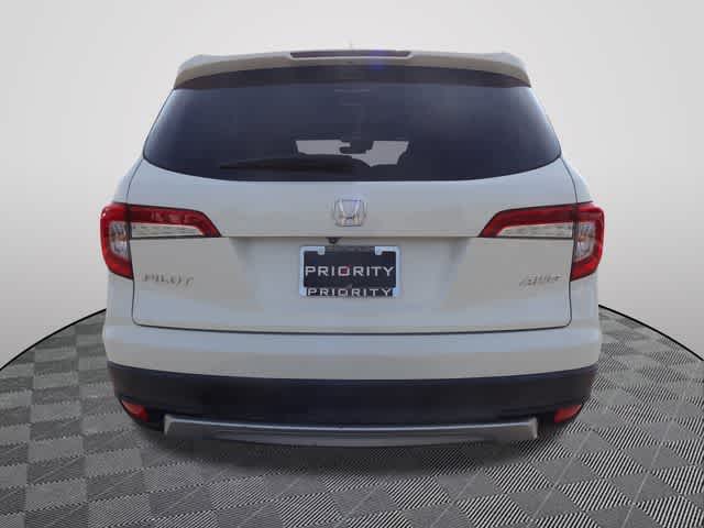 Thumbnail: 2019 Honda Pilot - 3