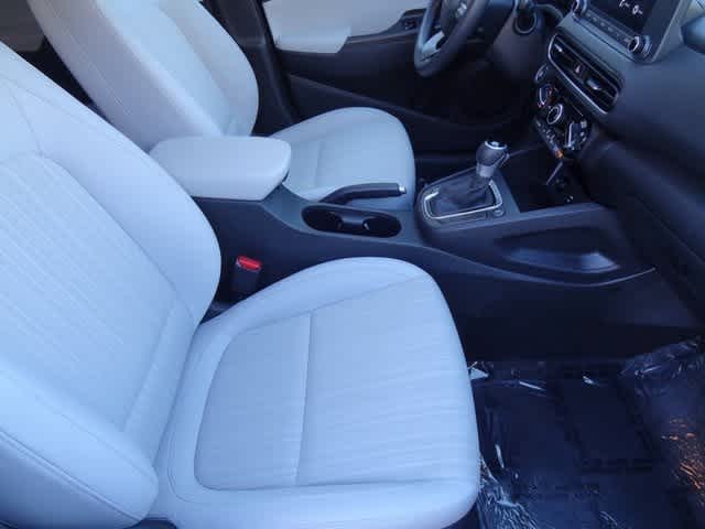 Thumbnail: 2022 Hyundai Kona - 12