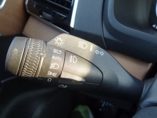 Thumbnail: 2018 Volvo XC90 - 24