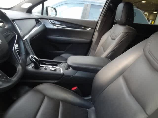 Thumbnail: 2023 Cadillac XT5 - 7