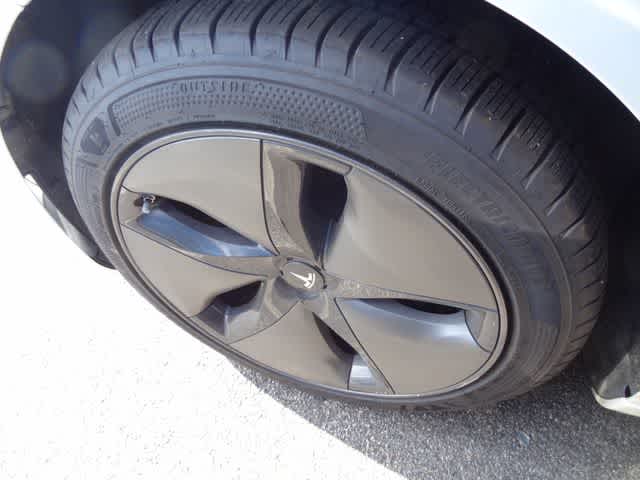 Thumbnail: 2020 Tesla Model 3 - 13