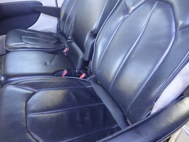 Thumbnail: 2017 Chrysler Pacifica - 11