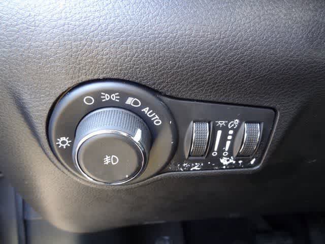 Thumbnail: 2024 Jeep Compass - 10