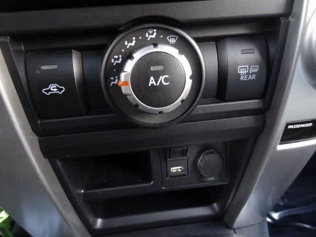 Thumbnail: 2020 Toyota 4Runner - 26