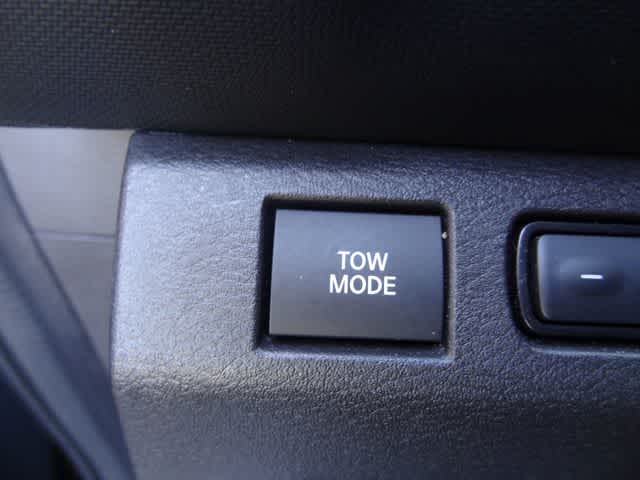 Thumbnail: 2023 Nissan Frontier - 20