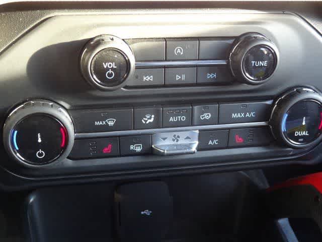 Thumbnail: 2022 Ford Bronco - 26