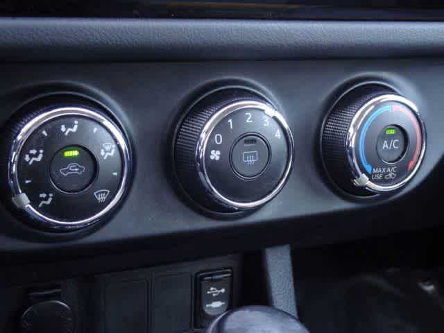 Thumbnail: 2016 Toyota Corolla - 22