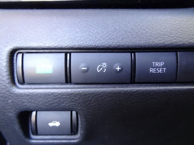 Thumbnail: 2021 Nissan Sentra - 14