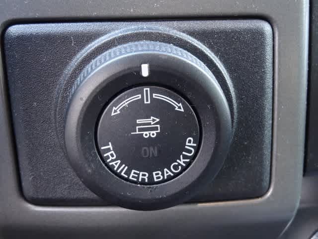 Thumbnail: 2021 Ford Expedition MAX - 16