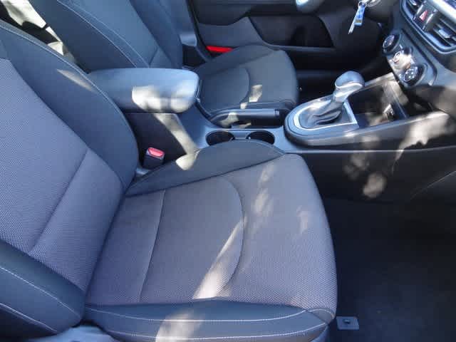Thumbnail: 2023 Kia Forte - 12