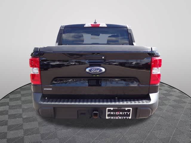 Thumbnail: 2022 Ford Maverick - 3