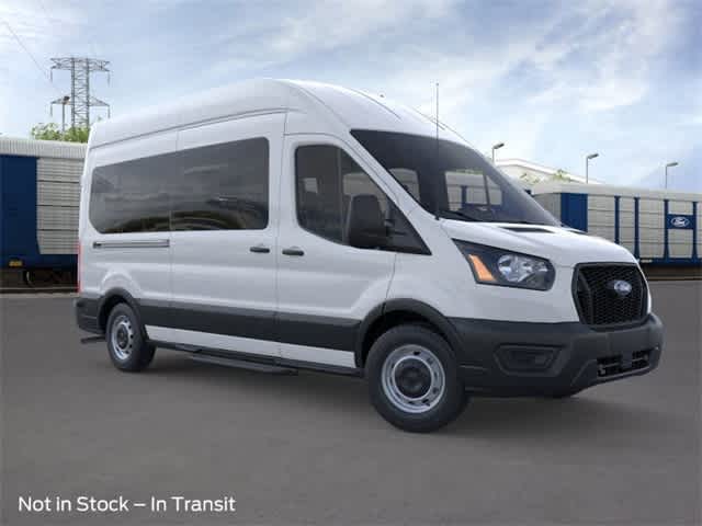 2025 Ford Econoline E-350 7