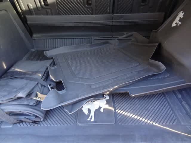 Thumbnail: 2022 Ford Bronco - 9