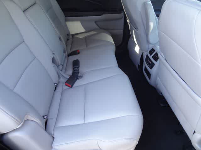 Thumbnail: 2019 Honda Pilot - 15