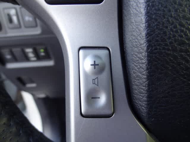 Thumbnail: 2018 Toyota 4Runner - 21