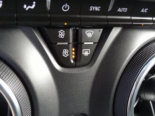 Thumbnail: 2023 Chevrolet Blazer - 28