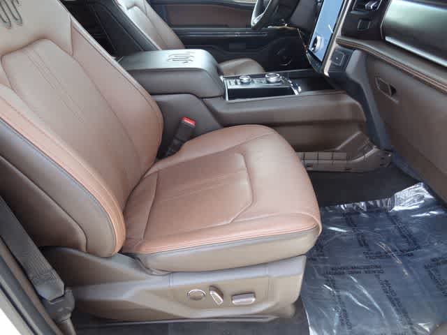 Thumbnail: 2022 Ford Expedition - 18