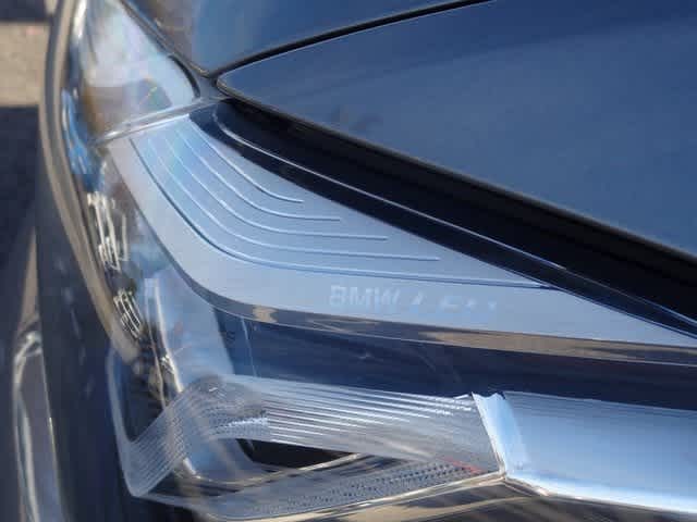 Thumbnail: 2023 BMW 5 Series - 9