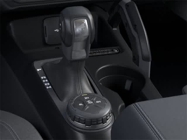 Thumbnail: 2025 Ford Bronco - 17