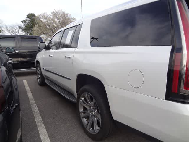 Thumbnail: 2016 Cadillac Escalade - 7