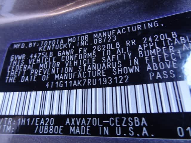 Thumbnail: 2024 Toyota Camry - 40