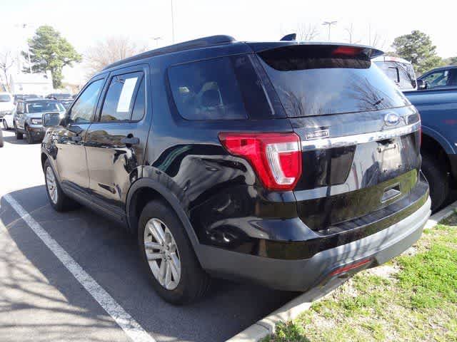 Thumbnail: 2017 Ford Explorer - 4