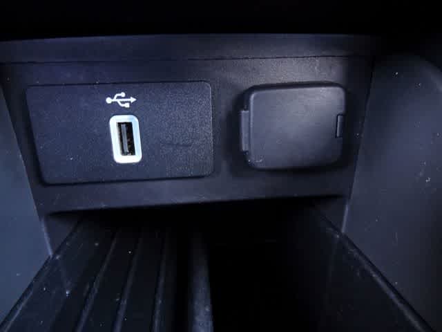 Thumbnail: 2018 Ford Explorer - 34