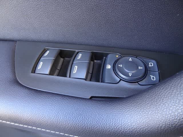 Thumbnail: 2023 Chevrolet Blazer - 15