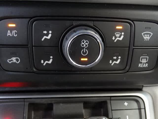 Thumbnail: 2023 GMC Acadia - 33