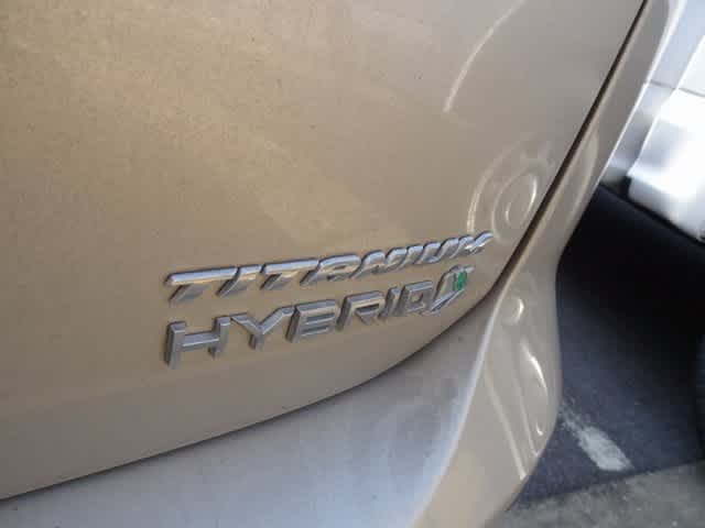 Thumbnail: 2017 Ford C-Max - 15