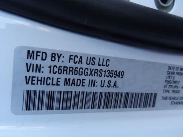 Thumbnail: 2024 RAM 1500 Classic - 34