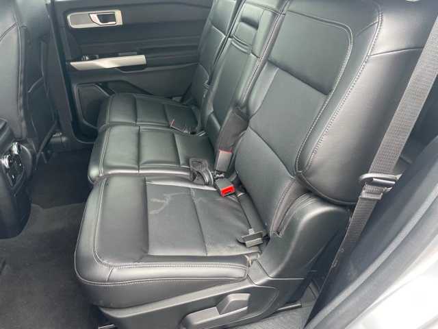 2023 Ford Explorer Limited 23
