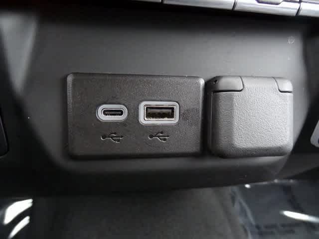 Thumbnail: 2024 Chevrolet Silverado 1500 - 24